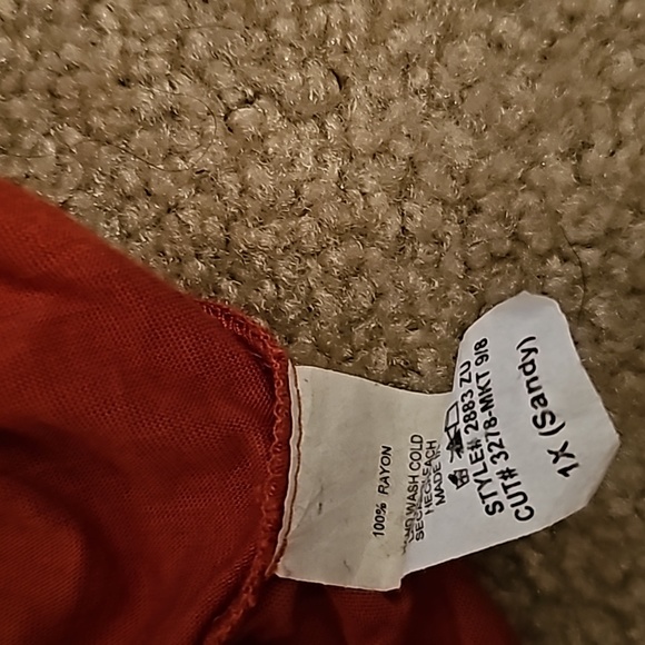 Rust Red Ruched Sleeve Top - Picture 6 of 6